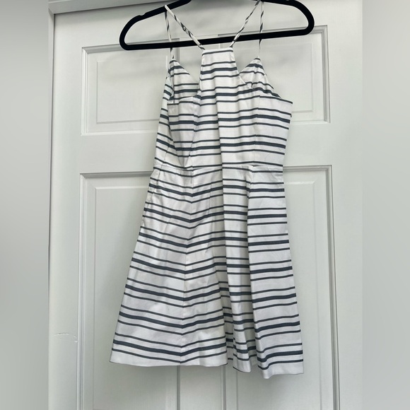 Stripped Mini - Picture 2 of 5